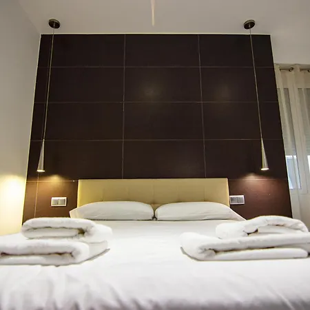 Apartamento Amplio Y Luminoso A 2 Min Del Centro Seville Exterior photo